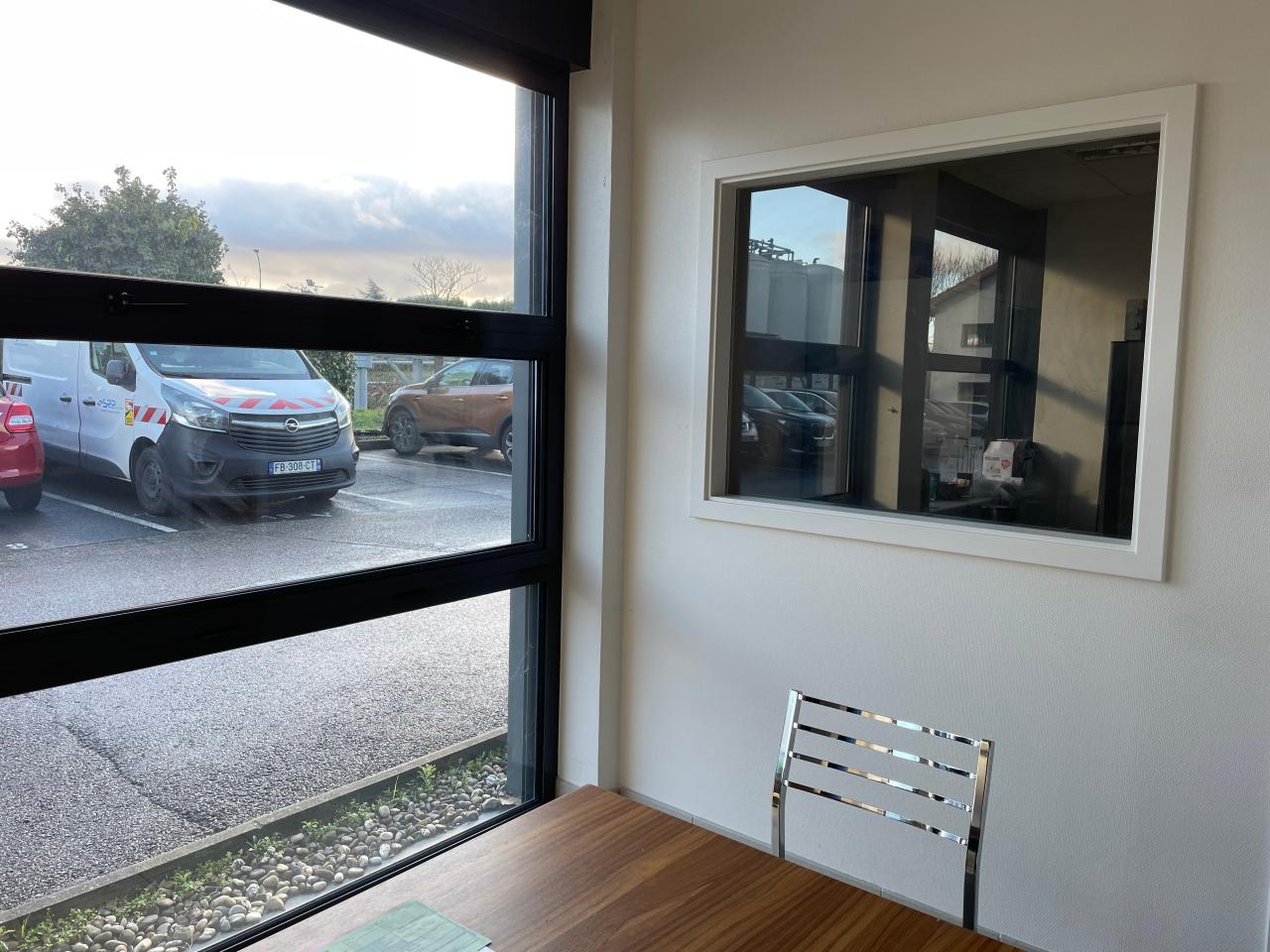 Local d'activité Rillieux-la-Pape 366m² Location local d'activité Rillieux-la-Pape Rhône OLACT2529235 1